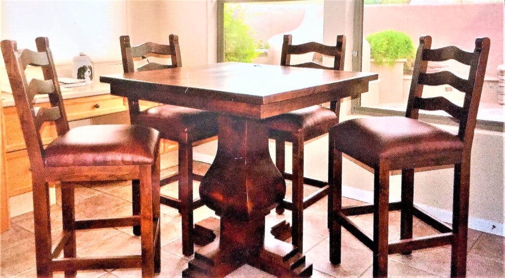 Counter-Height-Table-and-Chairs