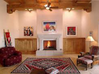 Fireplace-with-accent-chairs-and-rug